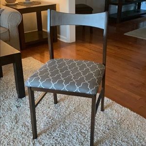 Set of four chairs.
